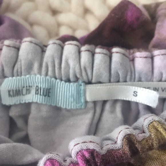 Tube top and ruffle dress from URBAN OUTFITTERS - Picture 3 of 3